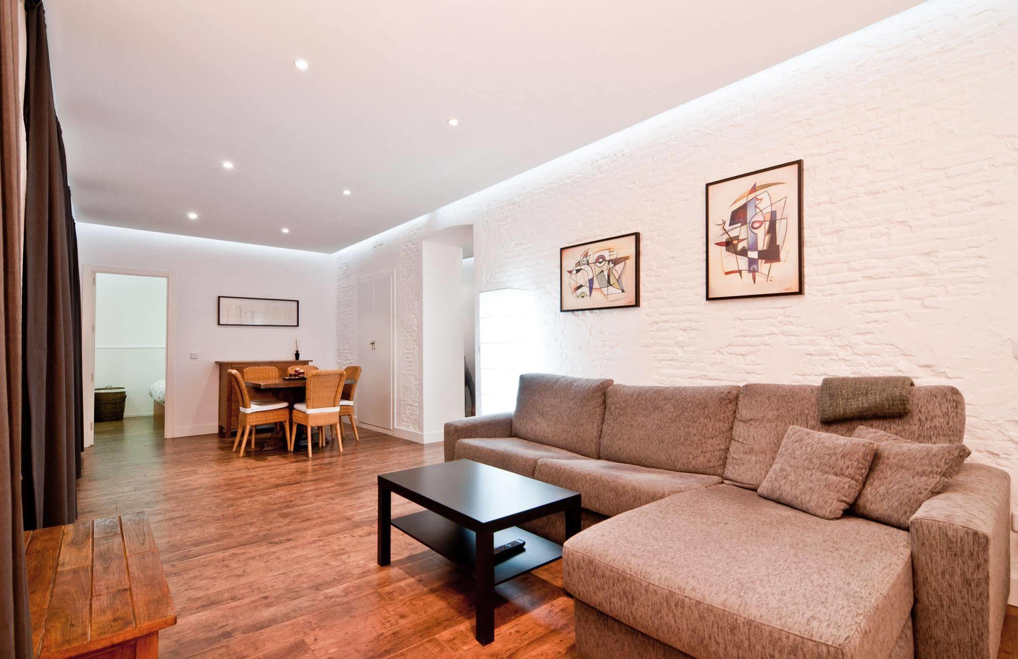 Apartamento Retiro มาดริด ภายนอก รูปภาพ