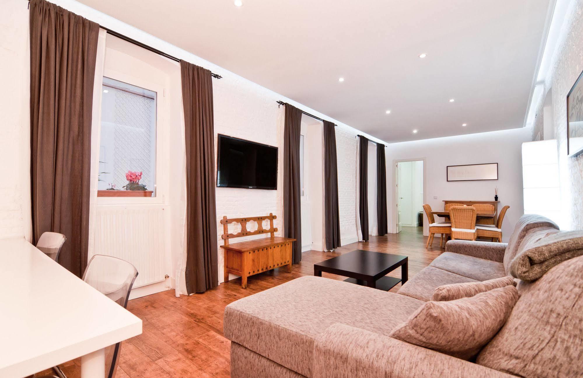Apartamento Retiro มาดริด ภายนอก รูปภาพ