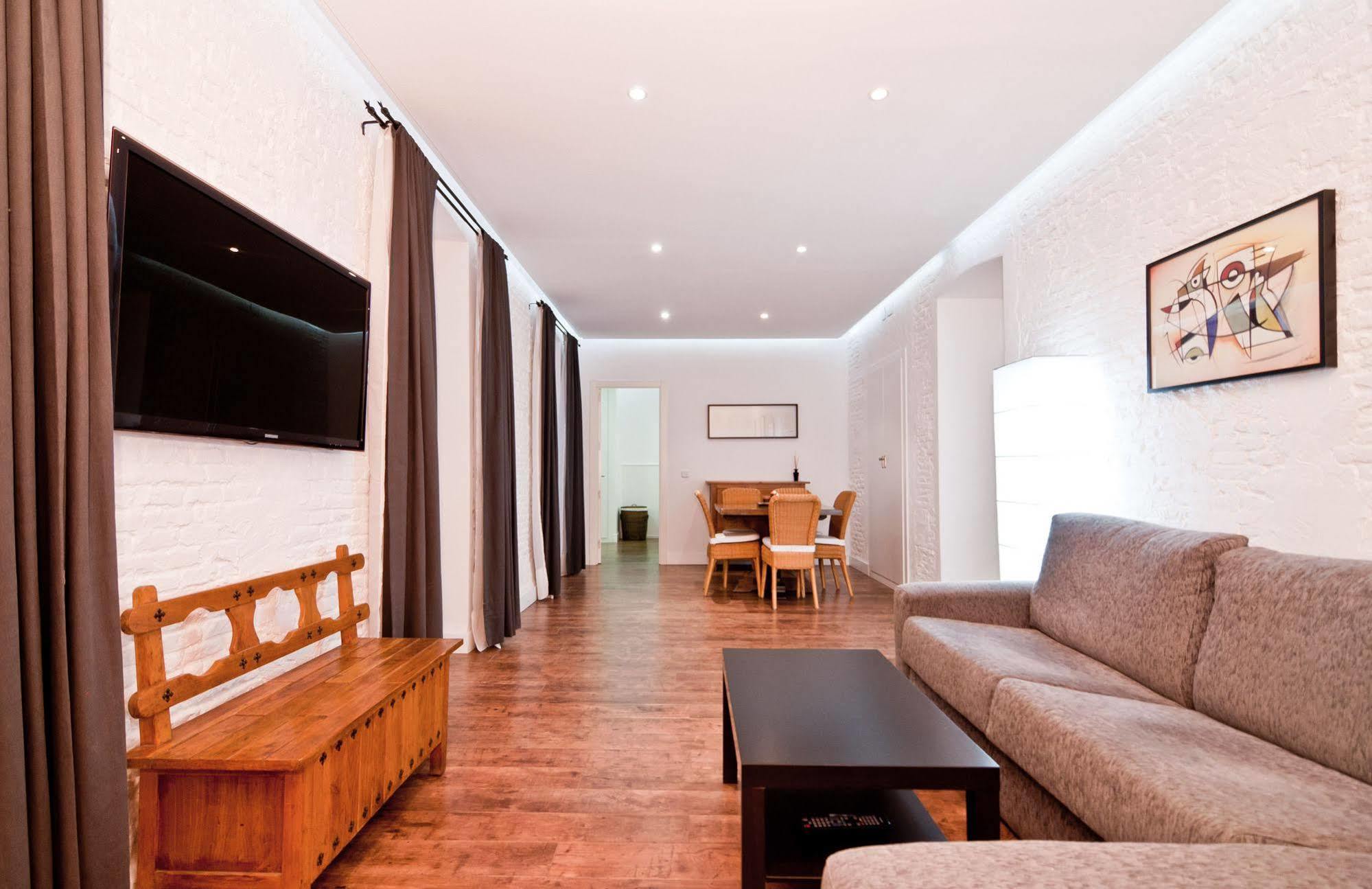 Apartamento Retiro มาดริด ภายนอก รูปภาพ